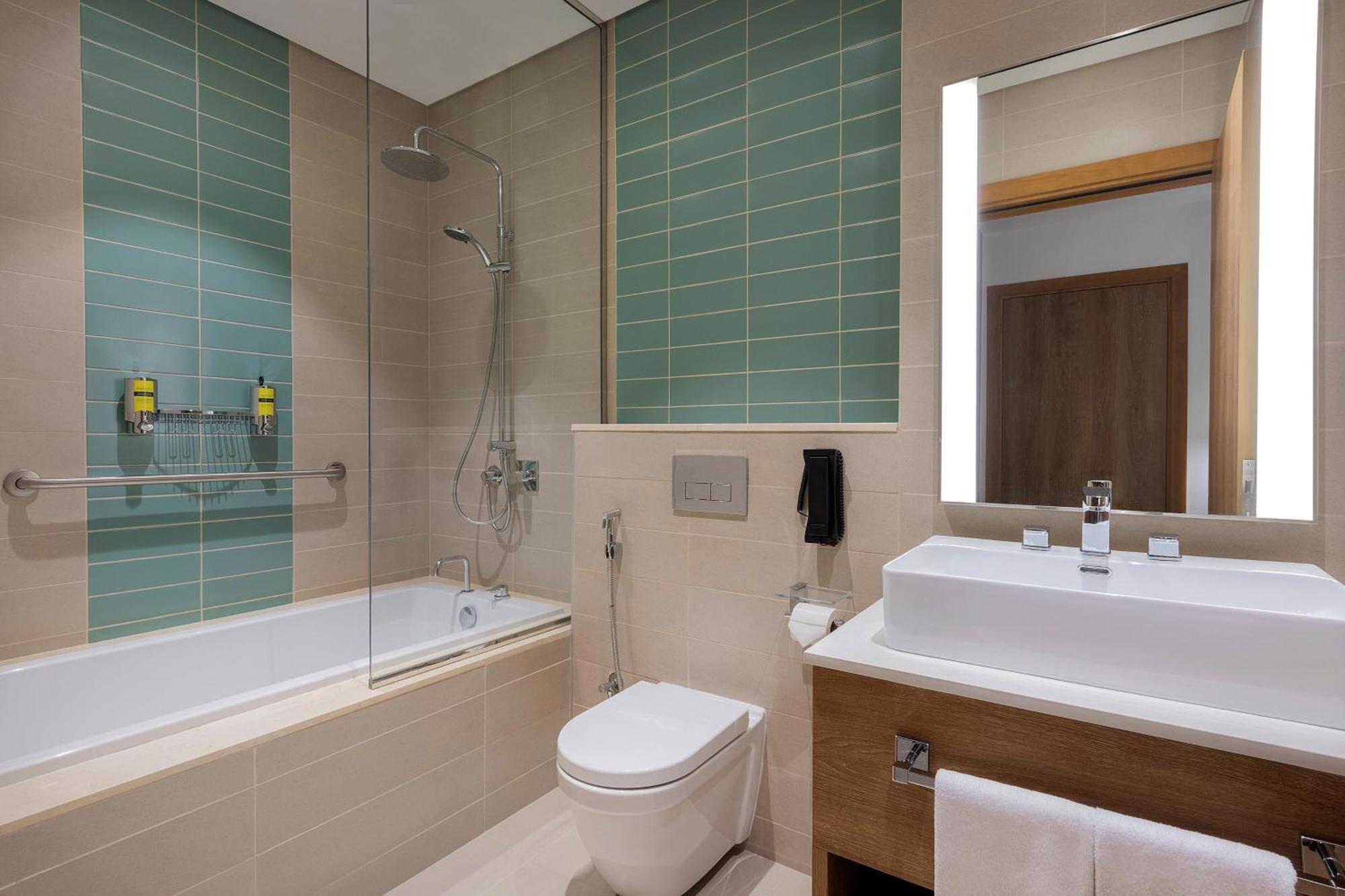 Element Al Mina, Jumeirah 3* Dubai